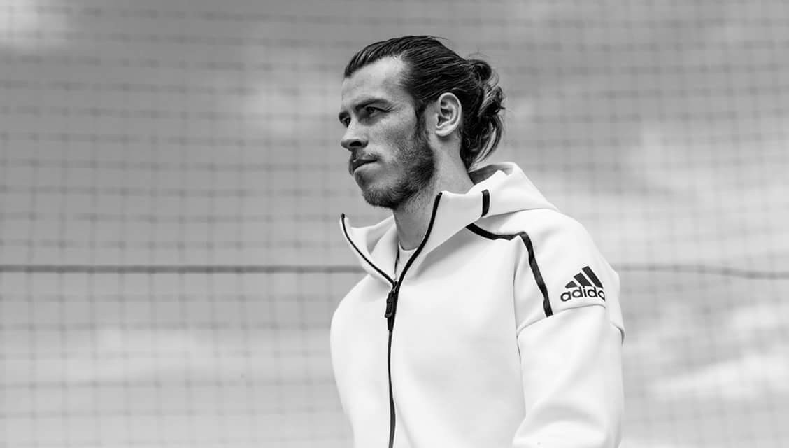 这个周末皇马曼联拜仁等俱乐部轮番为这件夹克上演了卖家秀