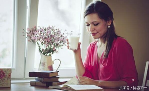 从卵巢囊肿到卵巢癌究竟需要多久,卵巢癌囊肿早期能痊愈么