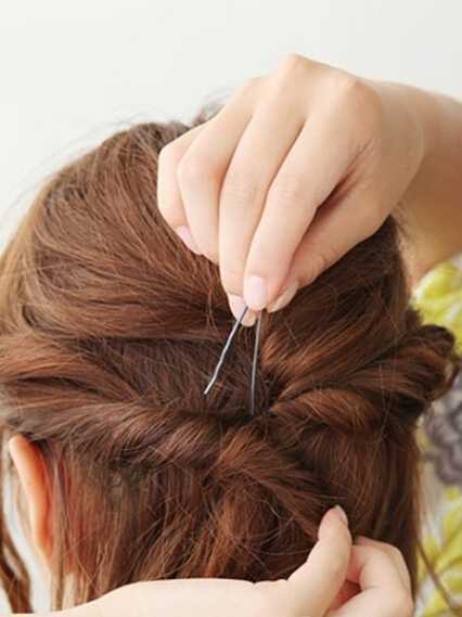 30岁的女人扎什么头发简单又好看,30岁女人扎什么头发简单又好看