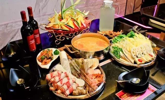 吃着火锅唱着歌，这门生意咋就那么好做？