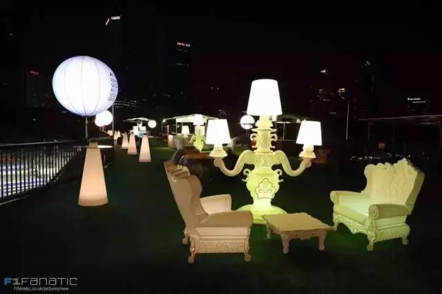 F1今晚开赛新加坡，霸气跑道看个够！