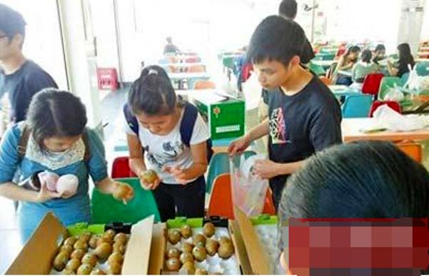 盘点合肥大学生创业史：安大卖米线+农大卖猪肉