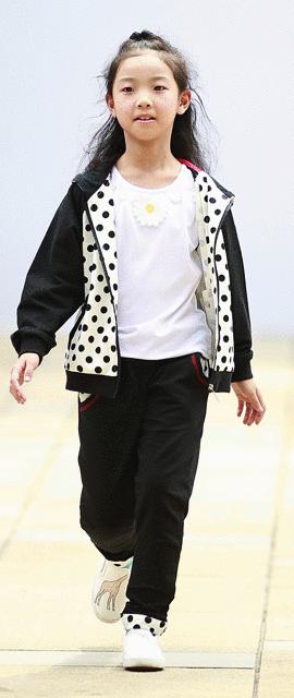 新蒙迪欧重庆时装周：携手重庆时装周捕捉童趣之美