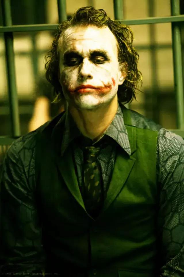 乔任梁抑郁症迹象,得了抑郁症去世的明星乔任梁