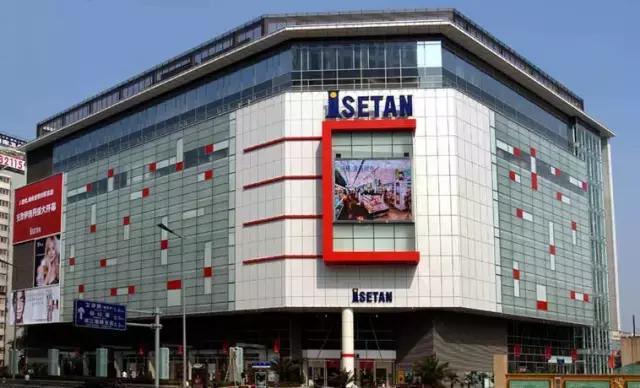 LVMH入驻天猫，TommyHilfiger纽约时装周最热