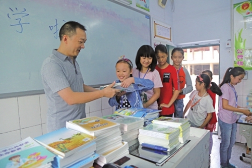 武隆校园活动策划,武隆中学迎新春