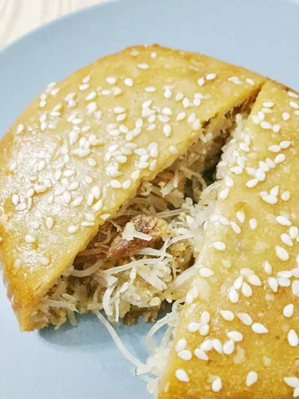 一个月饼的故事大全,月饼的故事40个字