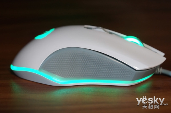达尔优em905鼠标亮红灯,达尔优em915游戏鼠标6000dpi