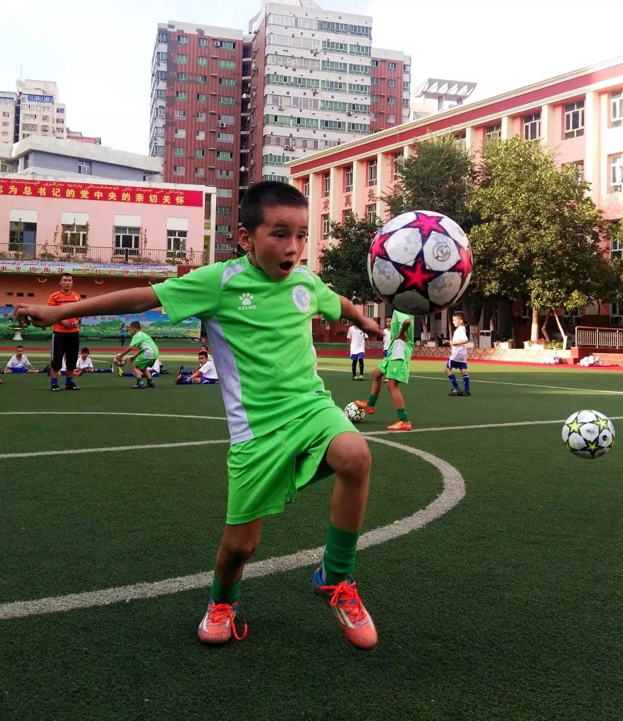 中国足球的希望青训,中国的足球的希望在哪