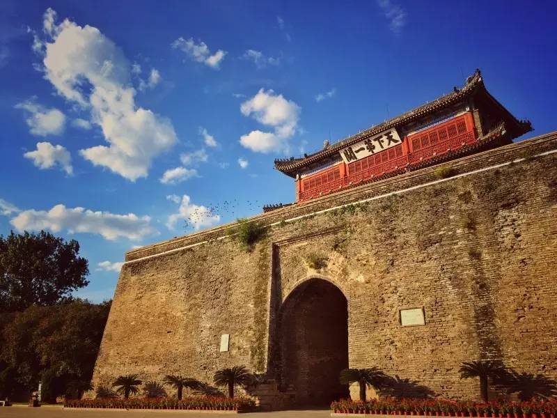 历史在山海关挽了一个深深的扣，等你来解｜美丽中国行