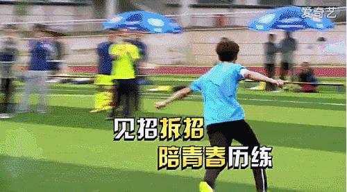 鹿晗放下爱情搞事业,鹿晗和现在的小鲜肉对比