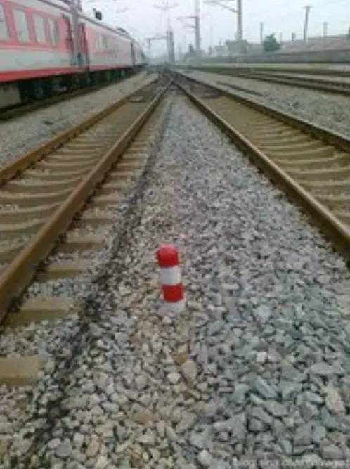 南铁标识中的蓝色代表什么,南铁特殊标志