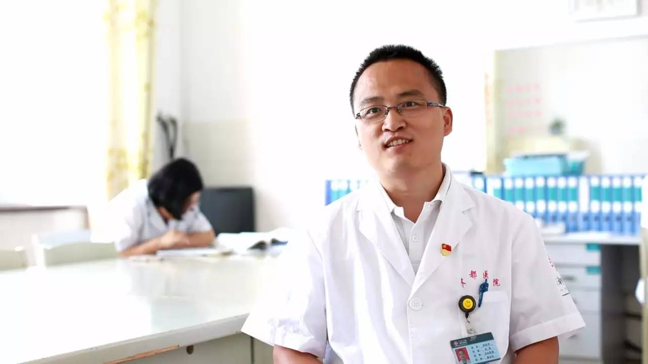 璞玉雕琢成大器,璞玉精雕细琢方成大器