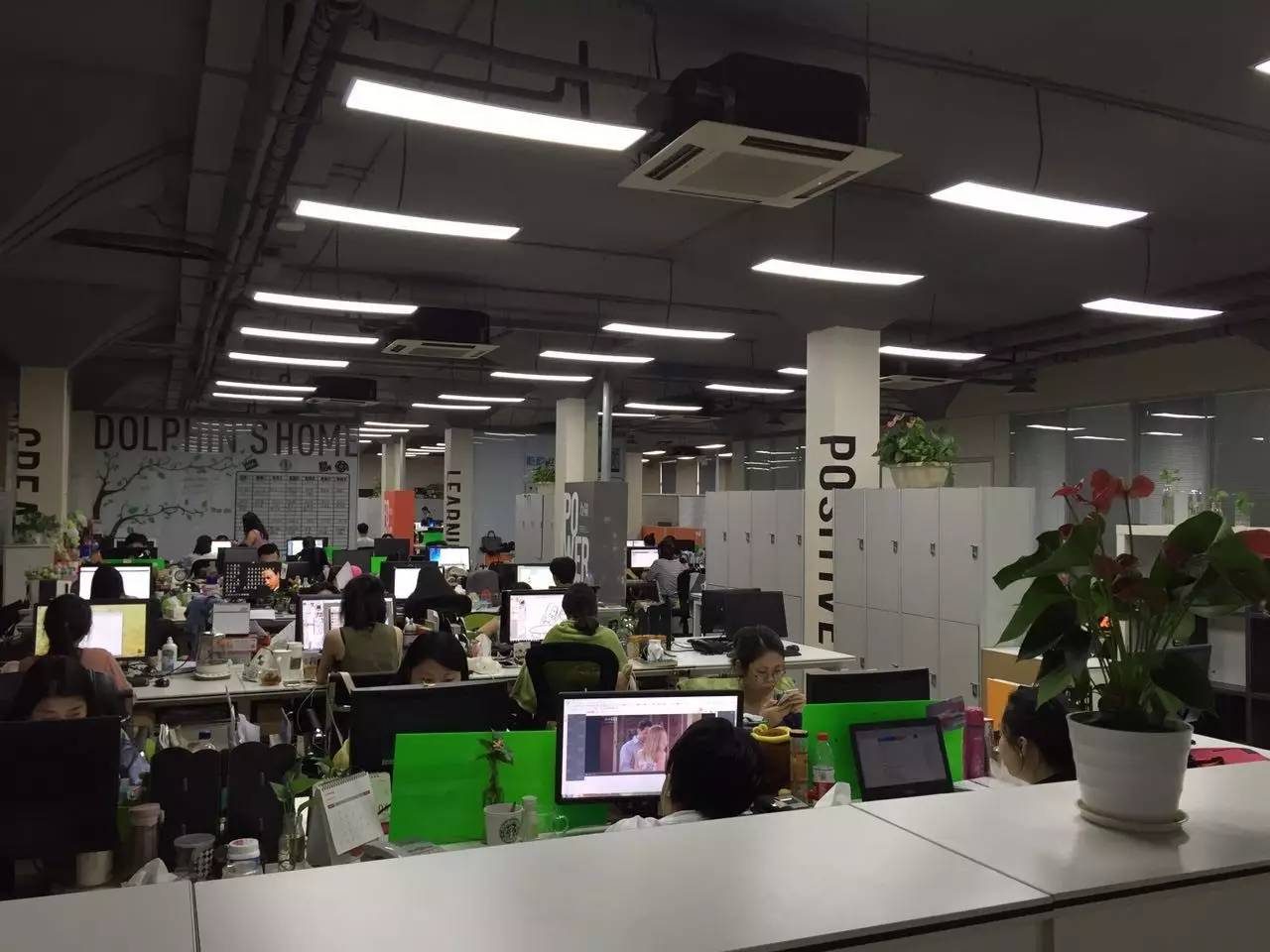 天青色等烟雨而我在等你的下一句,天青色等烟雨而我在等你戏腔卡点