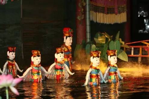 来不了说走就走的旅行，但是有想看就看的直播呀！