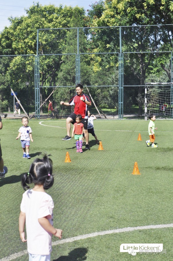 运动fun爱败妈妈宝贝运动季-亲子足球-活动回忆！