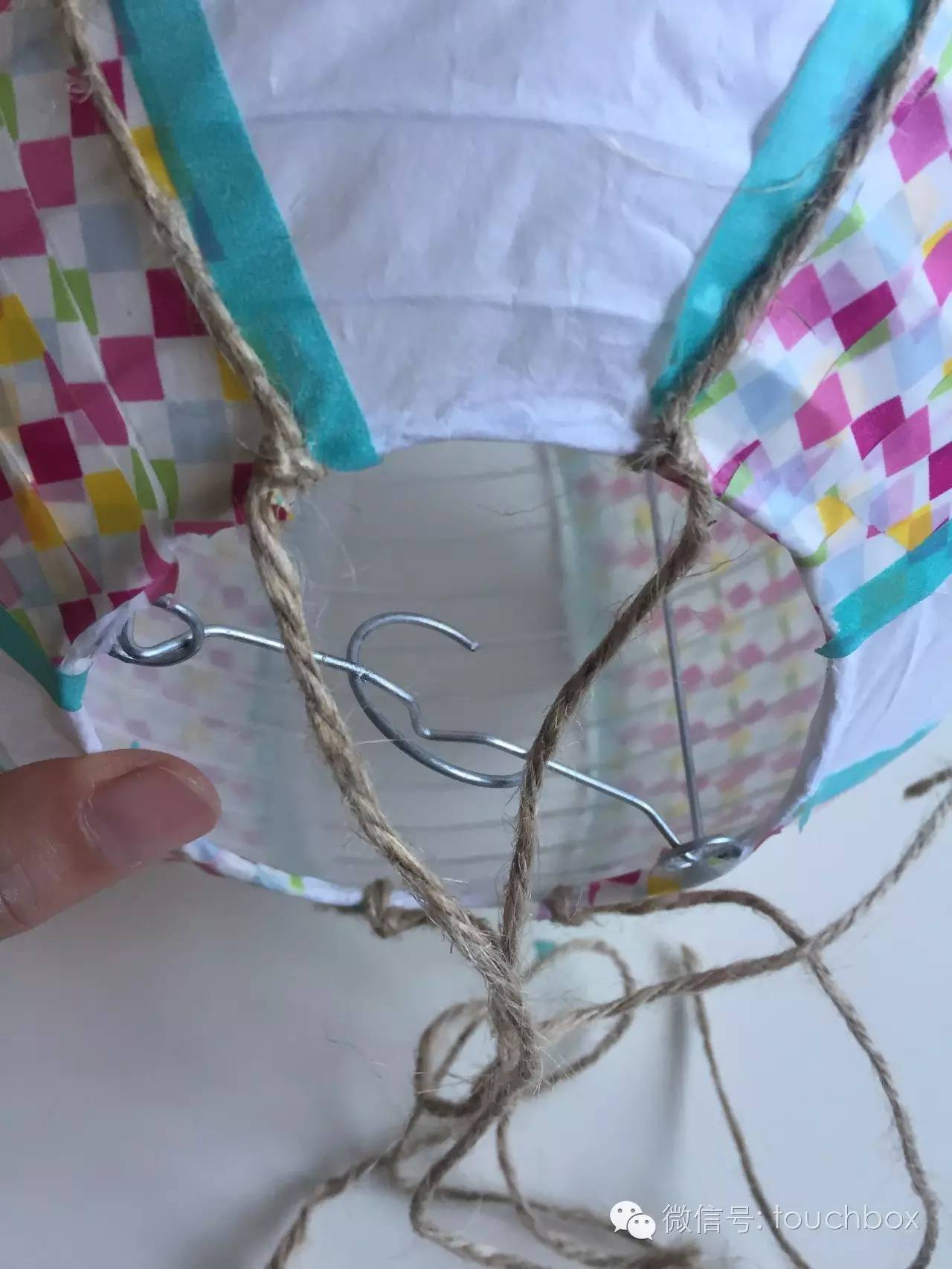 中秋兔子灯笼手工制作方法,可爱兔儿爷灯笼制作