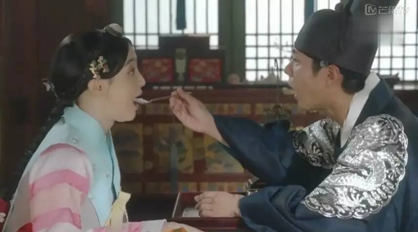 朴宝剑跳舞云画的月光横屏,朴宝剑云画的月光傲娇