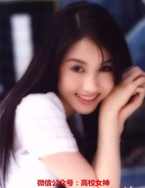 25岁林允有多迷人,林允算不算星女郎最差的一位