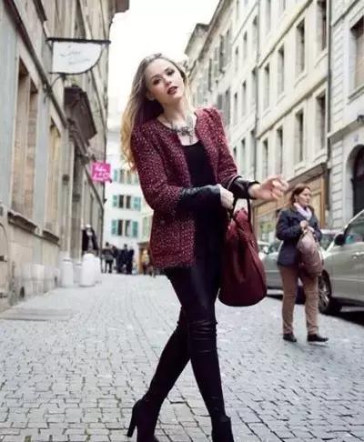 哪个牌子口红湿润度高,大牌口红哪款比较滋润又持久