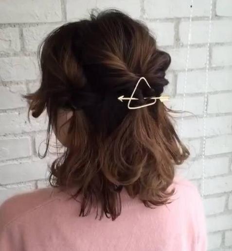 短发妹子必学编发小技巧真正一“箭”倾心！