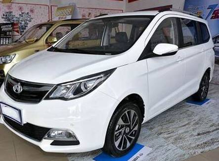 宝骏730和金杯750哪个省油,宝骏730对比欧尚a800哪个省油