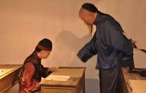 如果你也认识洛阳58中的岑姓数学老师，请去看一下他