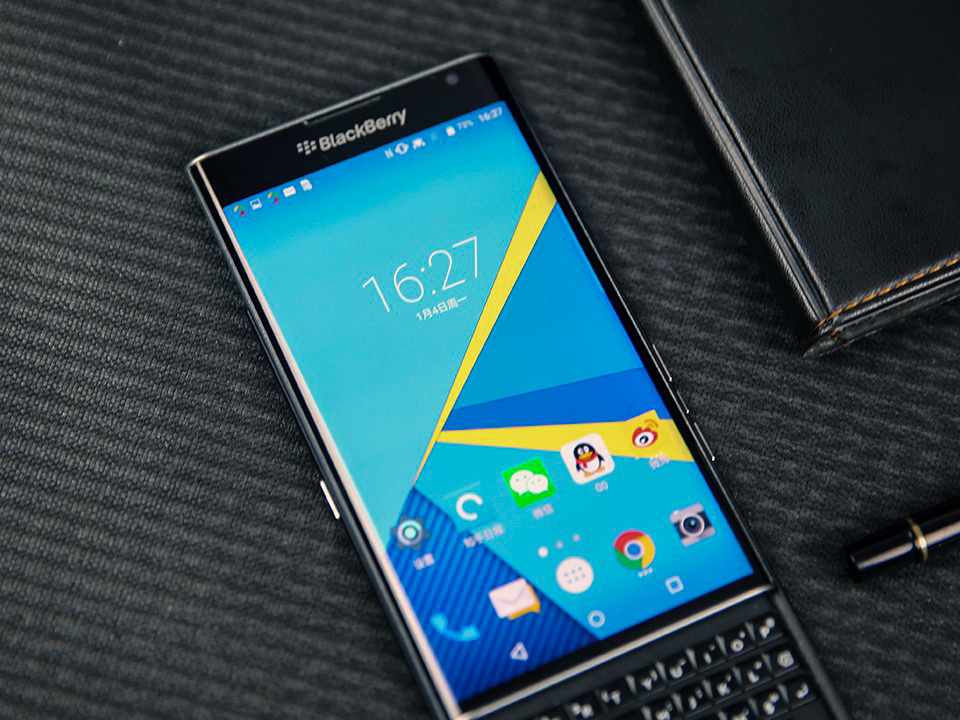 想知道大家现在用什么手机,大家都喜欢用什么手机