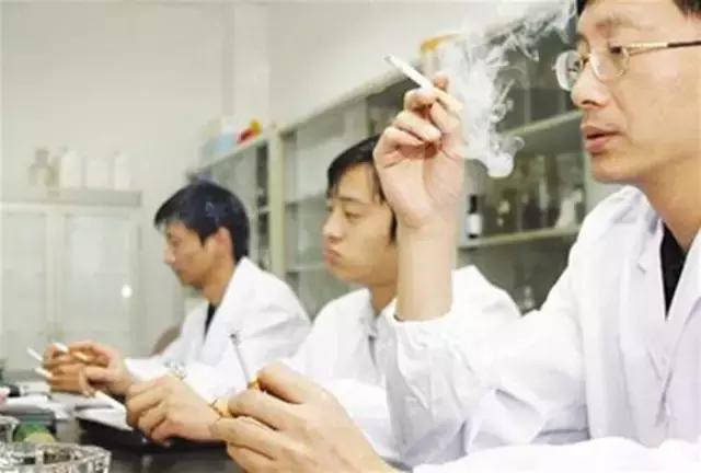 *子烟电**品油师，未来的高薪行业