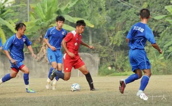 足球基本战术讲解与分析,三人足球进攻套路