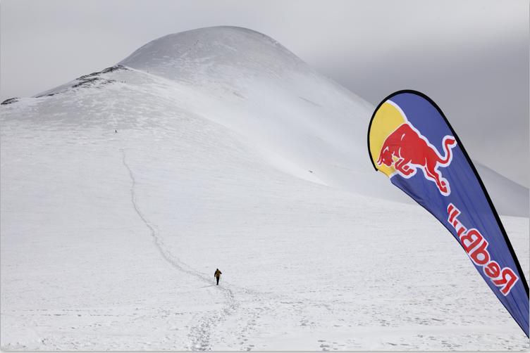 跑上6178米的玉珠峰——五位女运动员的华山论剑