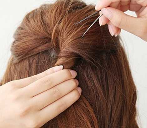 30岁的女人扎什么头发简单又好看,30岁女人扎什么头发简单又好看