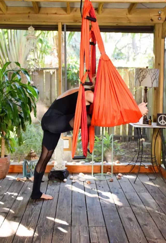 黄金100秒空中瑜伽,空中瑜伽不止是美