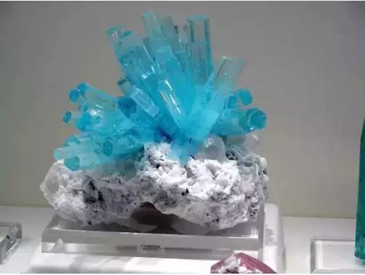 世界112种宝石矿物,盘点那些奇怪宝石矿物