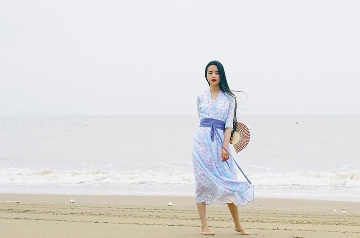 女生国庆节出游穿搭推荐,十一国庆节出游穿搭推荐