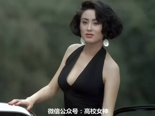 25岁林允有多迷人,林允算不算星女郎最差的一位