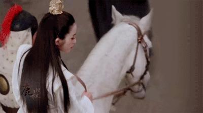 25岁林允有多迷人,林允算不算星女郎最差的一位