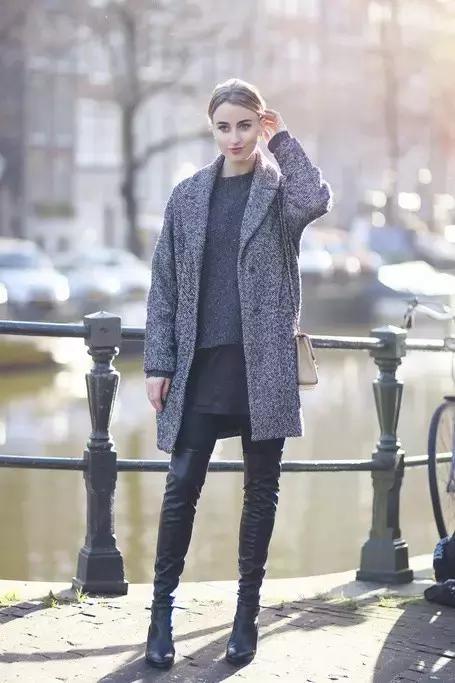 哪个牌子口红湿润度高,大牌口红哪款比较滋润又持久