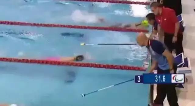 残奥会有盲人潜水项目,残奥会视力障碍赛跑