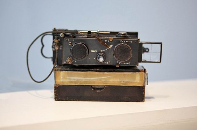 青春一定要有一个可随声携带的乐器，和一台能够记录时光的单反！