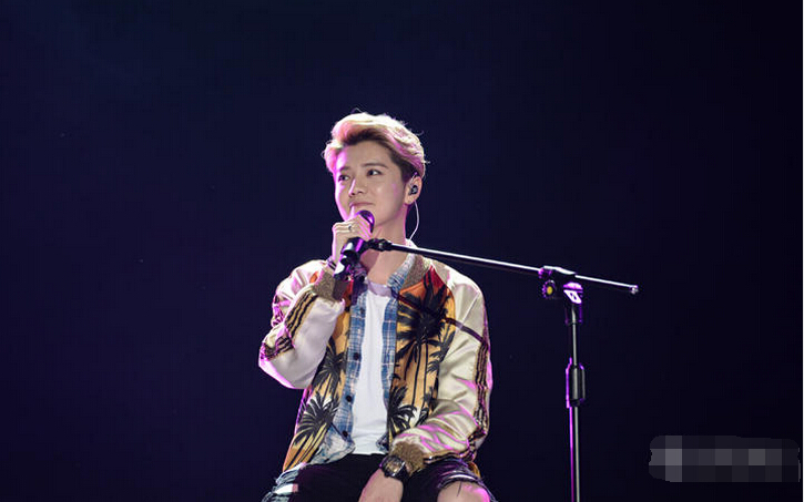 鹿晗怎么成为一个大明星的,鹿晗怎样成为了爱豆的