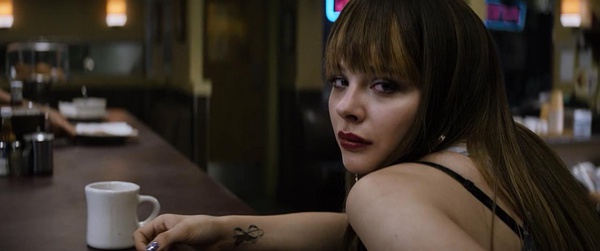 盘点几个让你荷尔蒙爆棚的视频,斯科特阿金斯荷尔蒙爆棚动作片