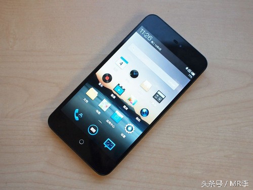 魅族mx2拆电池教程,魅族mx2怎么换屏幕
