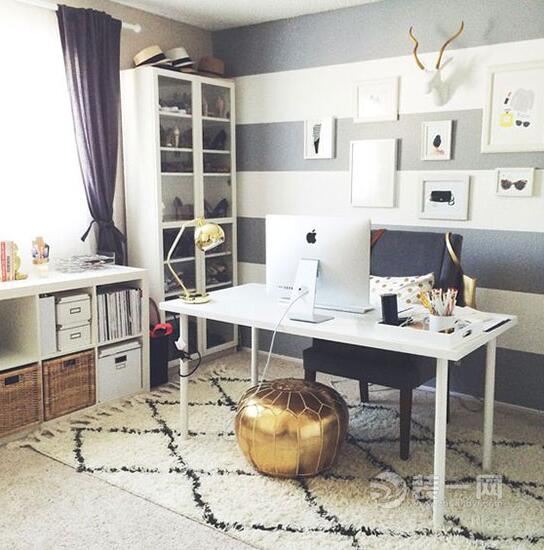 小型私人办公室布置设计,8个家庭办公室设计技巧