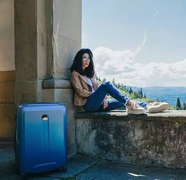 rimowa行李箱怎么挑,rimowa行李箱值得买吗