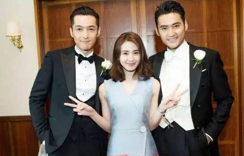 赔了份子钱又折长假，十一参加婚礼如何保住三角裤｜梦婚礼