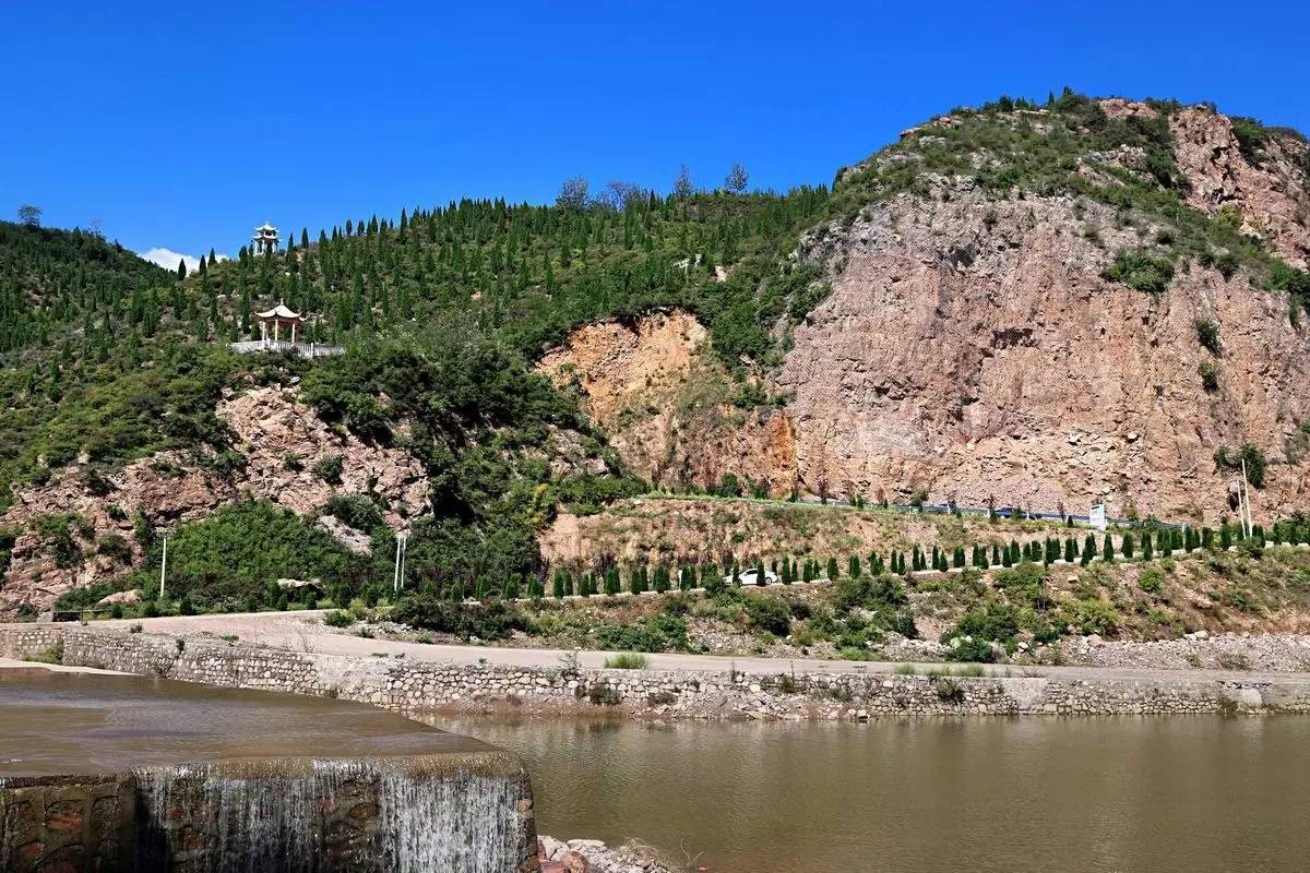 仰韶大峡谷的自然环境和城市风貌,仰韶大峡谷风光