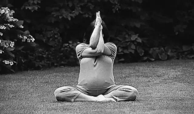 孕妇晚期瑜伽操60分钟完整版,初学孕妇瑜伽视频教程