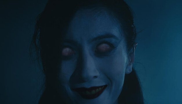 鬼故事午夜女鬼,女鬼被摸头