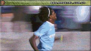 他是射手，被骂叛徒，如今沦落到无球可踢！